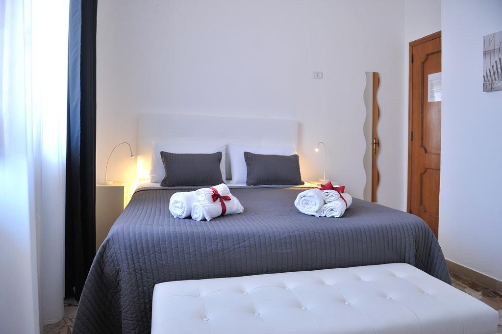Lu Puzzu Luengu B&B Leverano Exteriér fotografie